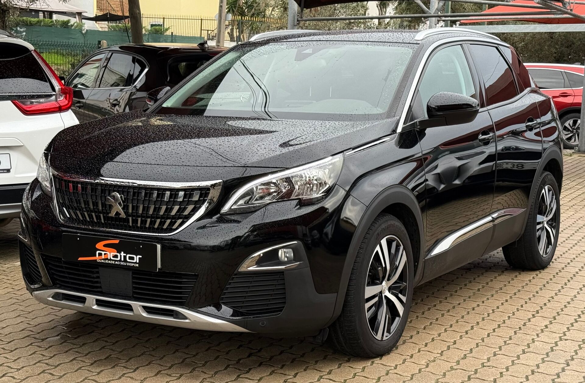 PEUGEOT 3008 1.5 BlueHDi Allure