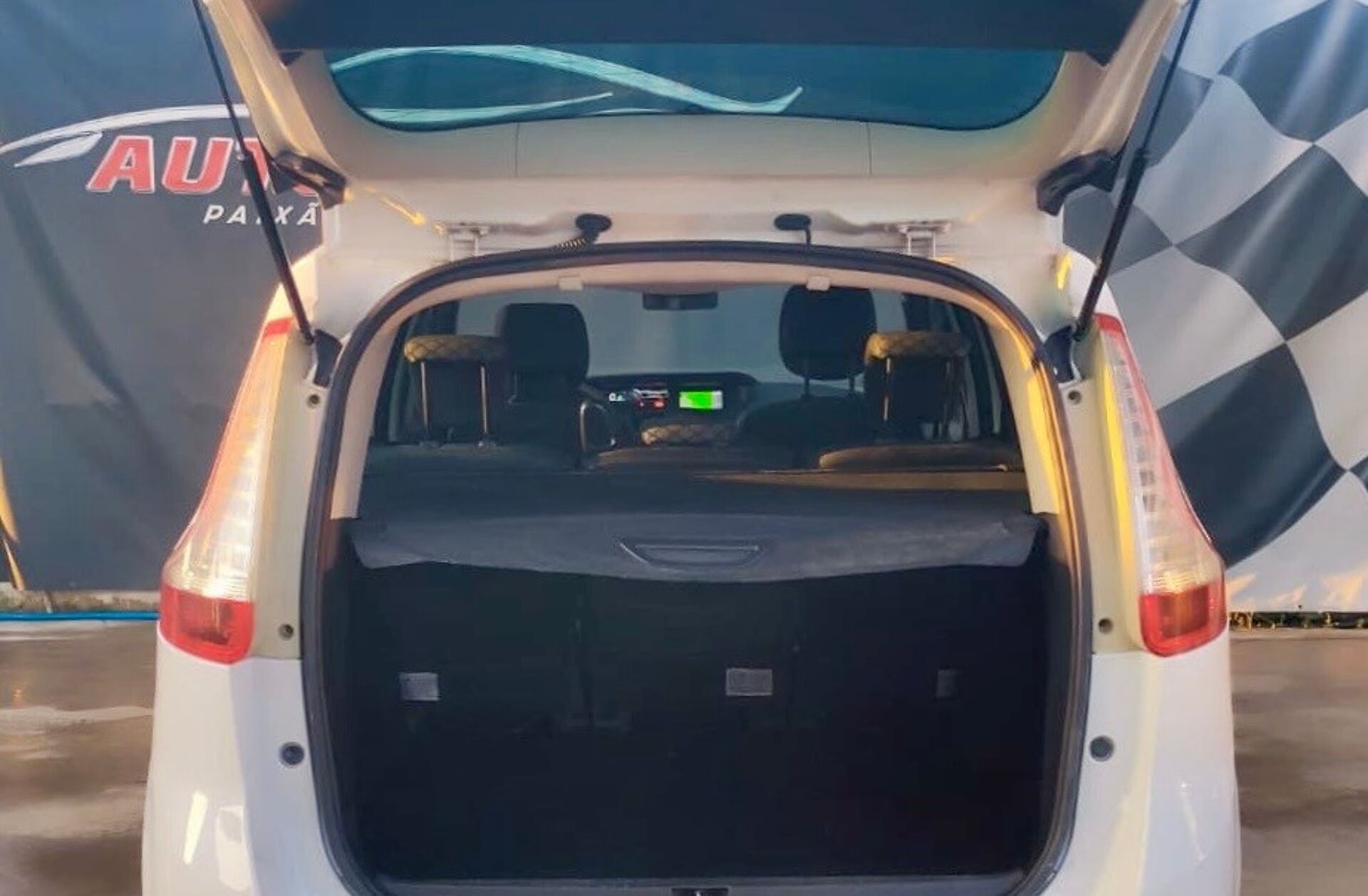 RENAULT Scénic 1.6 dCi Luxe