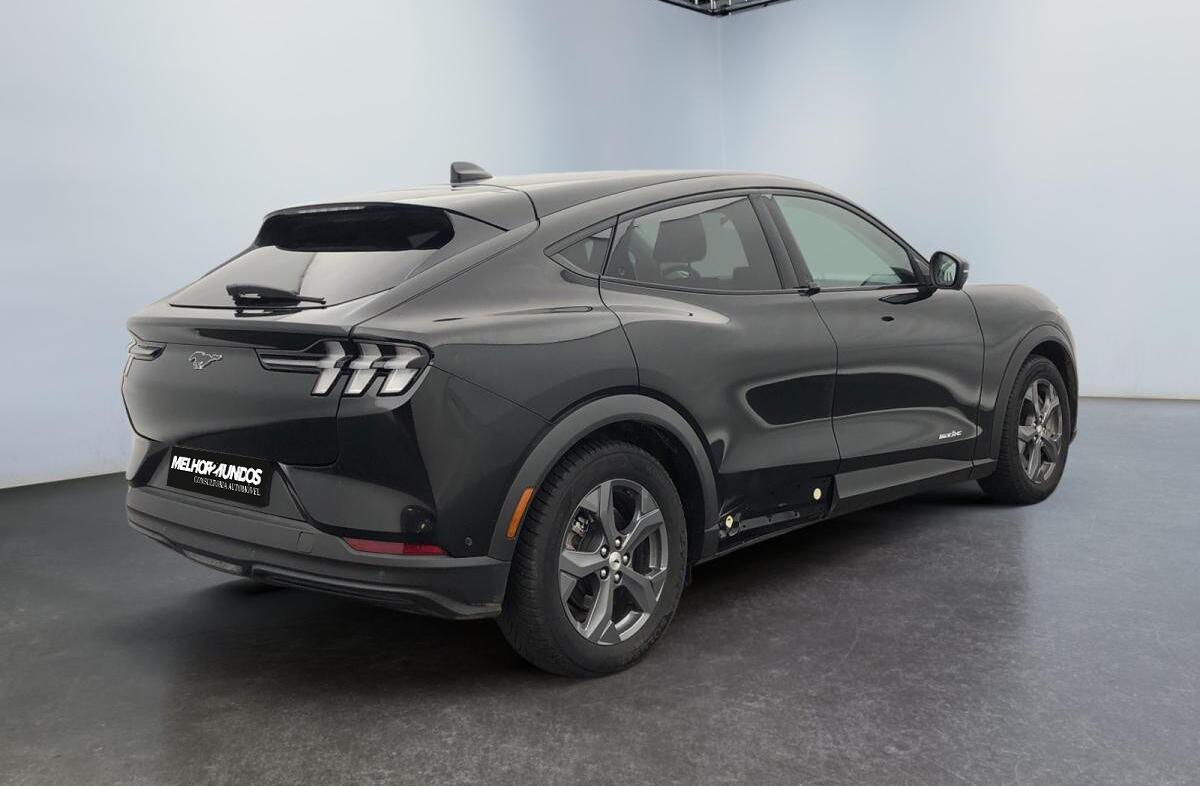 FORD Mustang Mach-E Premium