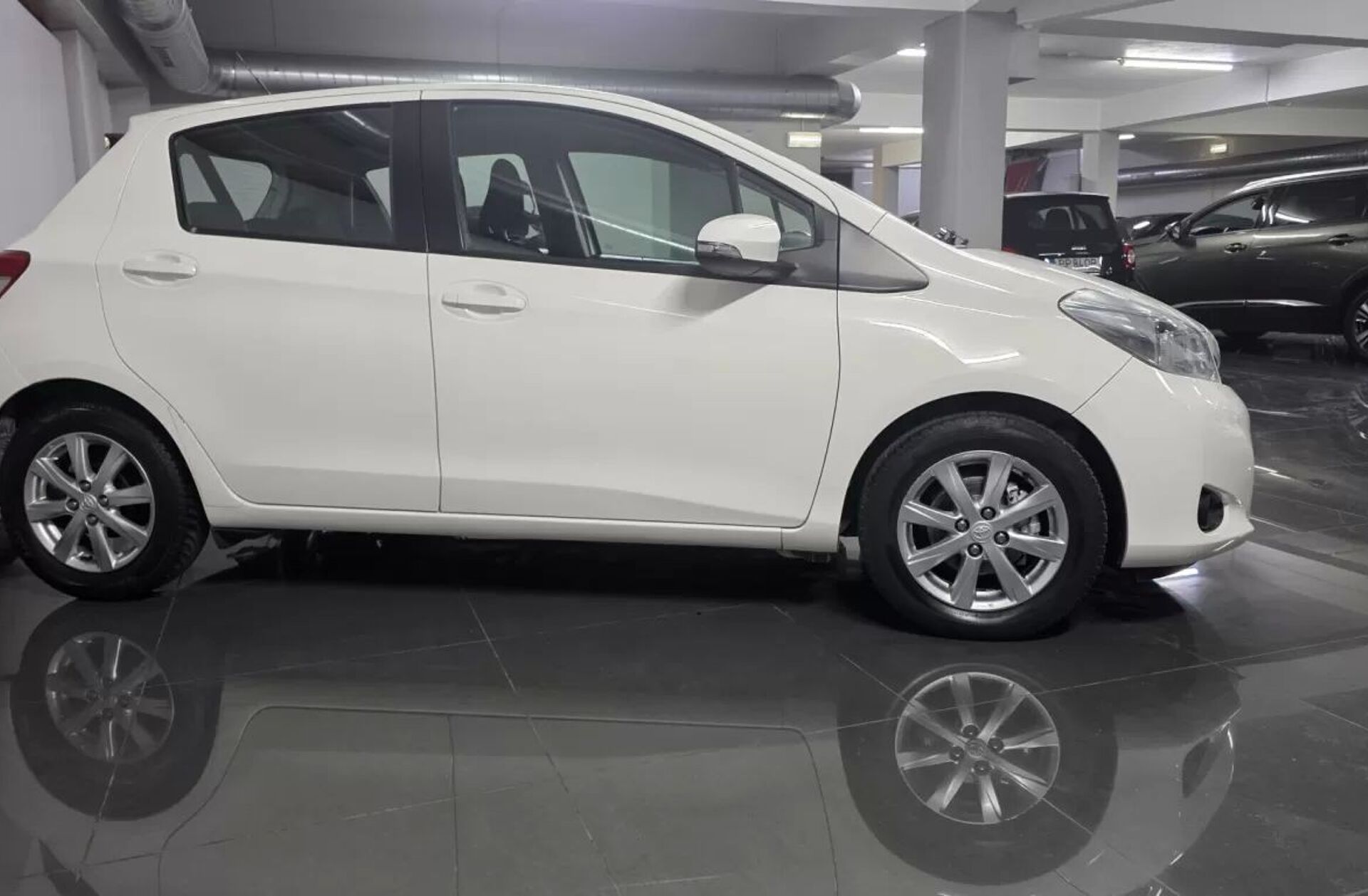 TOYOTA Yaris 1.0 VVT-i Active+AC