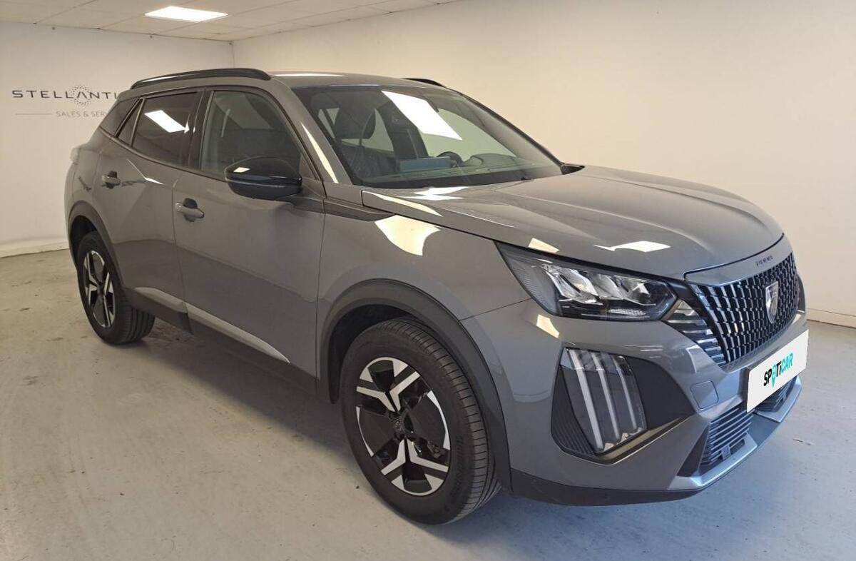 PEUGEOT 2008 1.2 Hybrid Allure e-DCS6