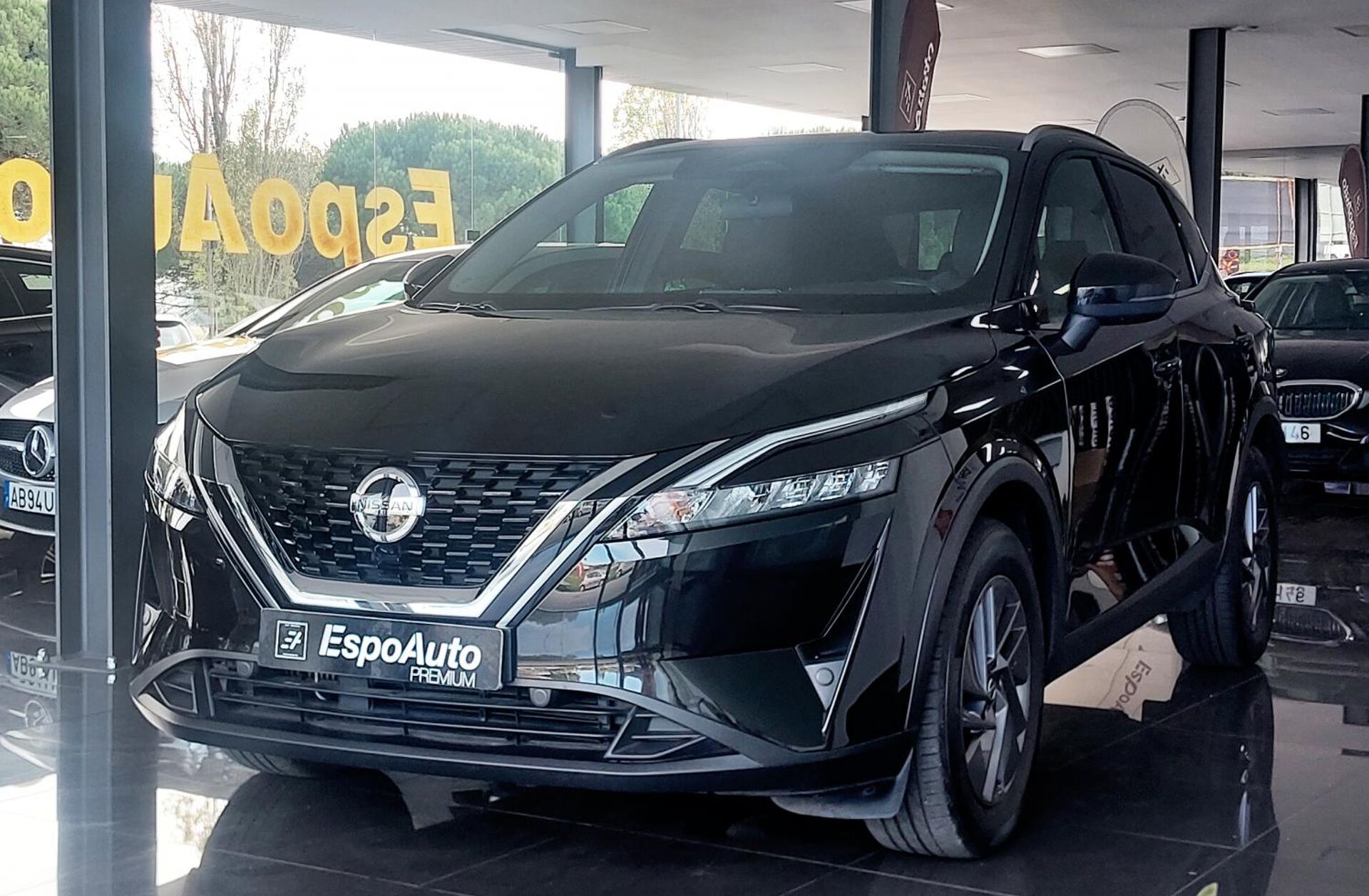 NISSAN Qashqai 1.3 DIG-T N-Connecta