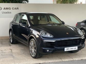 PORSCHE Cayenne Platinum Edition