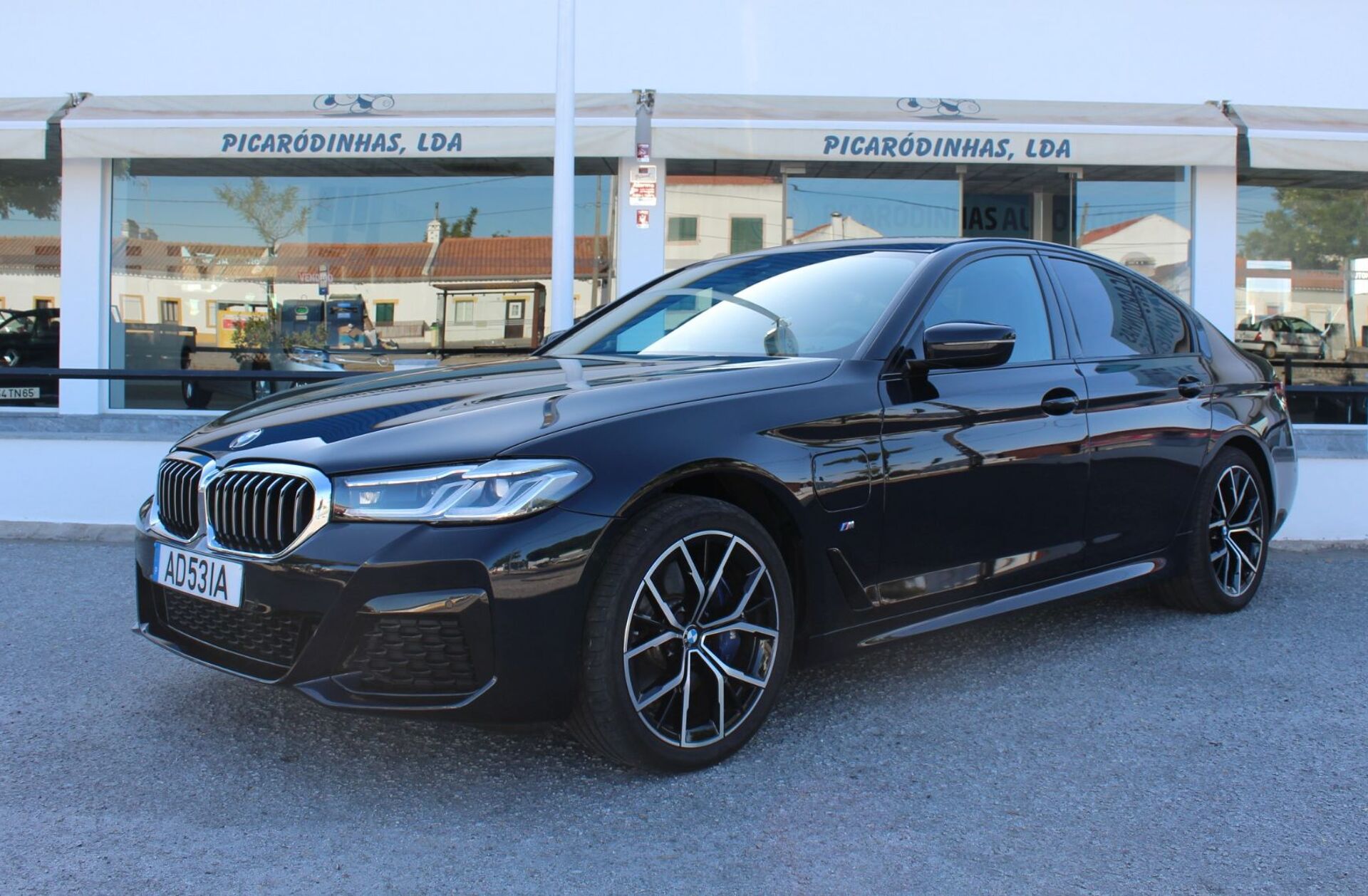 BMW Serie-5 530 e Pack M AUTO