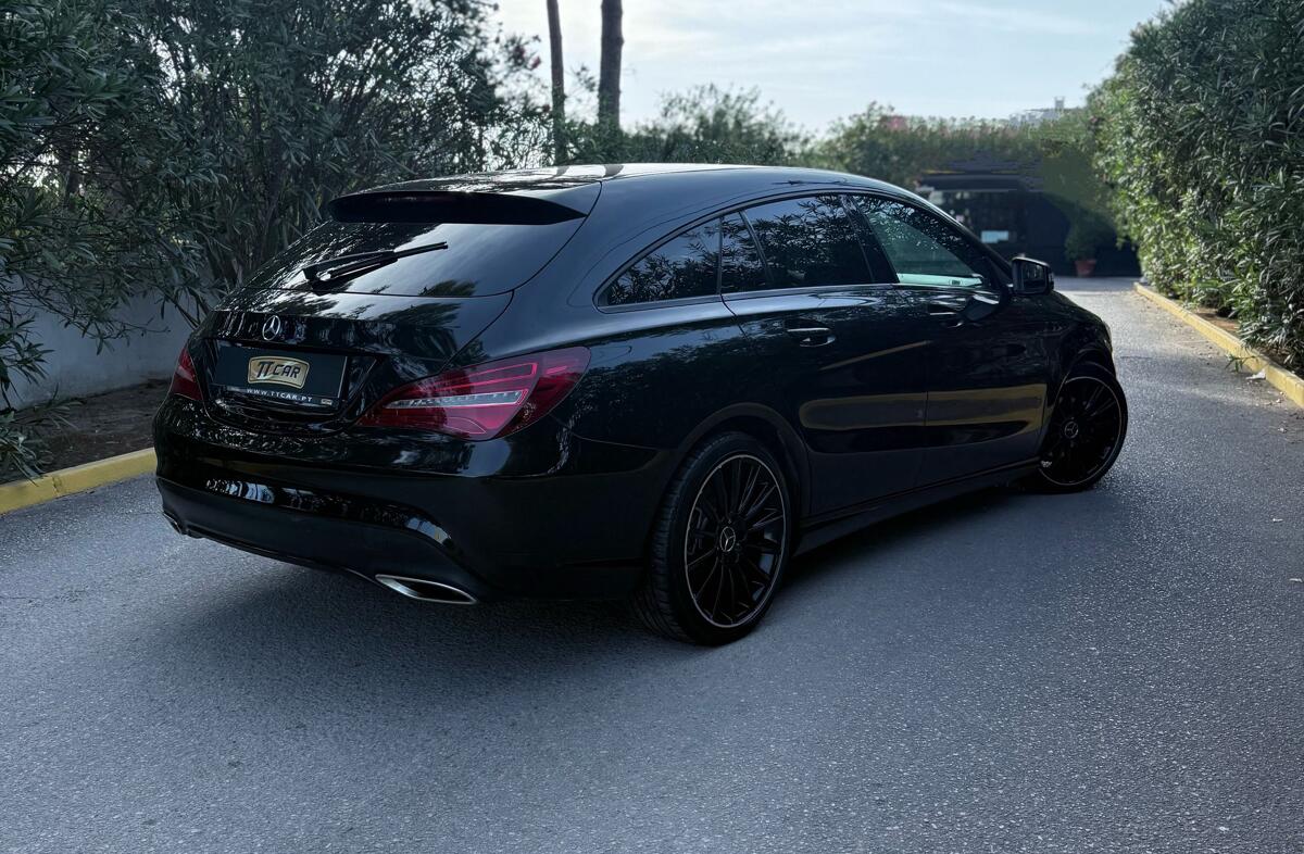 MERCEDES Classe CLA CLA 180 d AMG Line Aut.