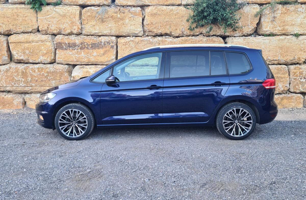 VOLKSWAGEN Touran 1.6 TDI Confortline DSG