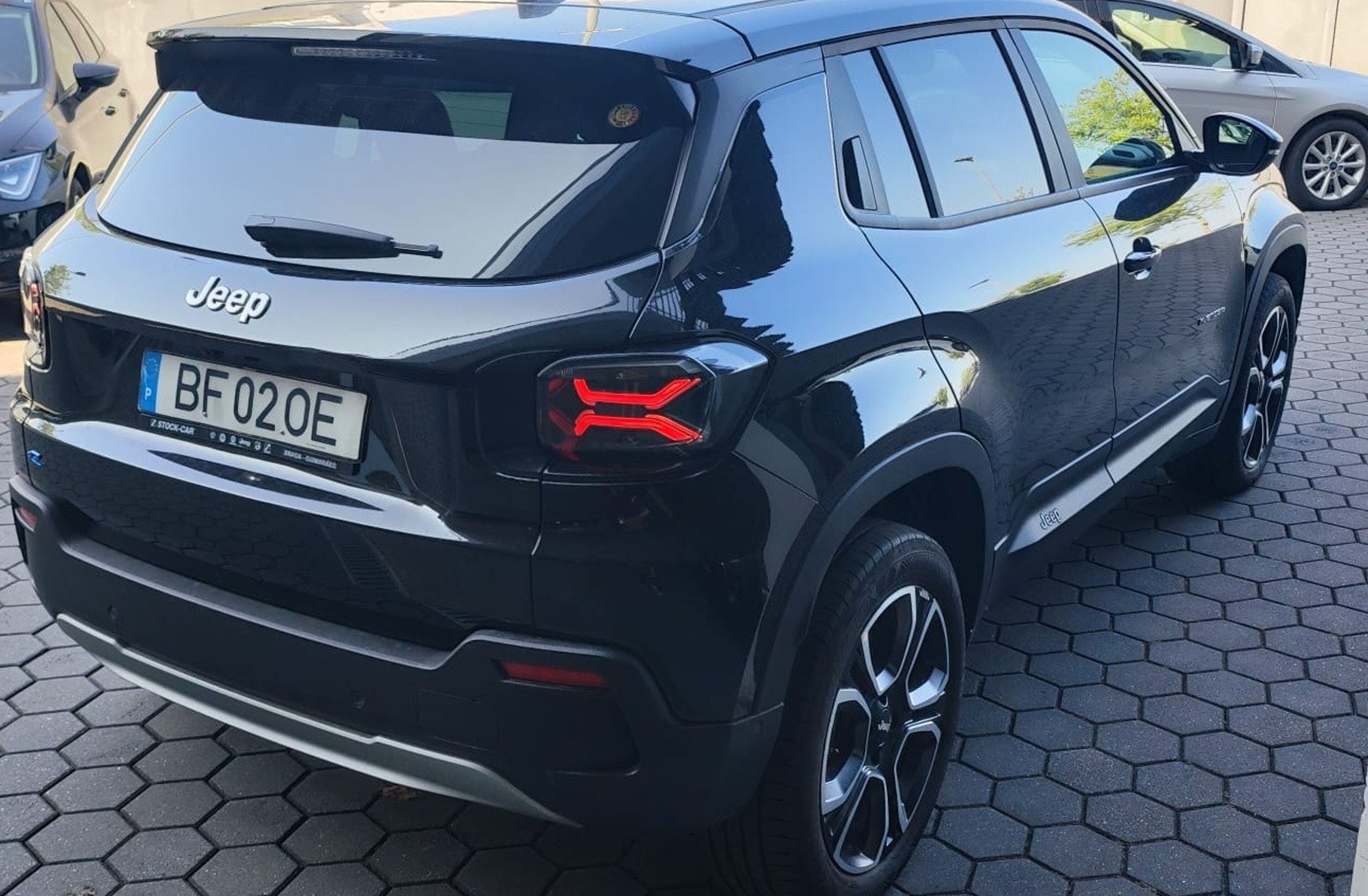 JEEP Avenger 54 kWh Summit