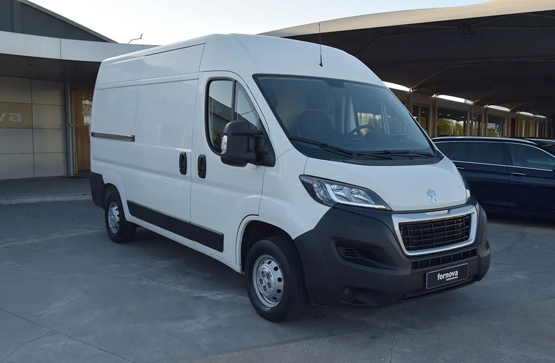 PEUGEOT Boxer 2.2 BlueHDi 333 L2 CD