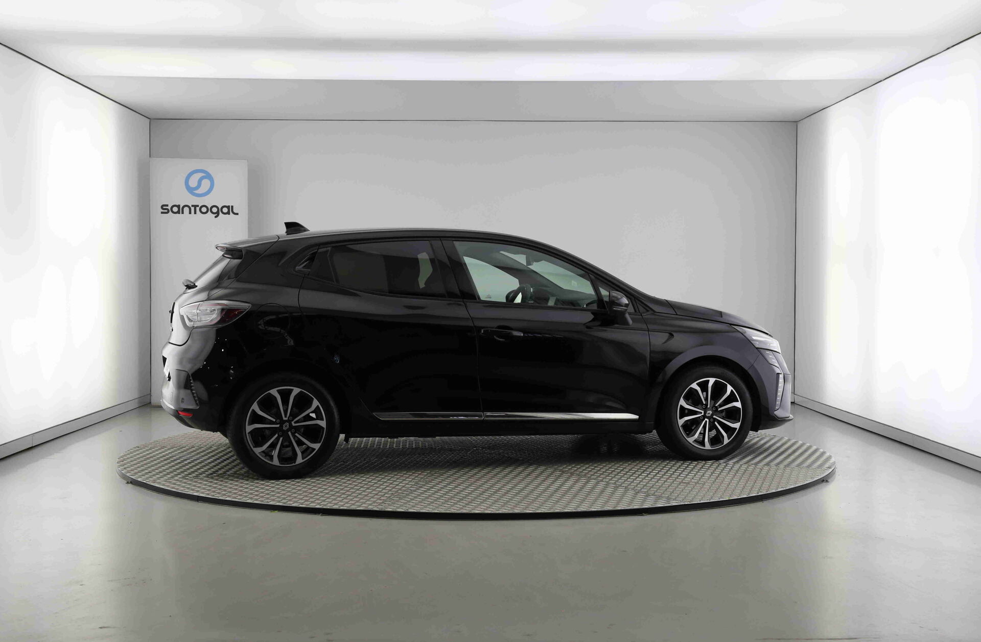 RENAULT Clio 1.0 TCe Techno Bi-Fuel