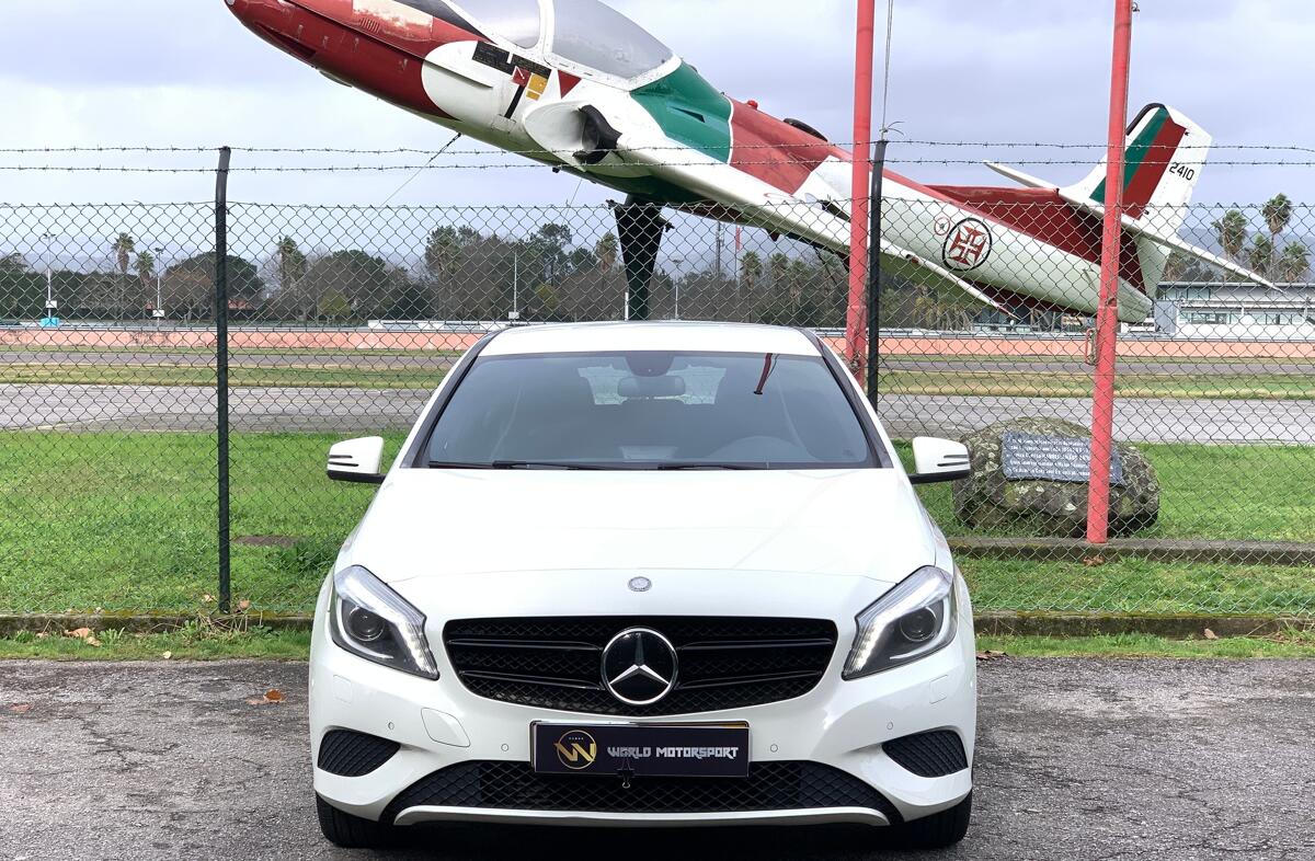 MERCEDES Classe A A 180 d AMG Line