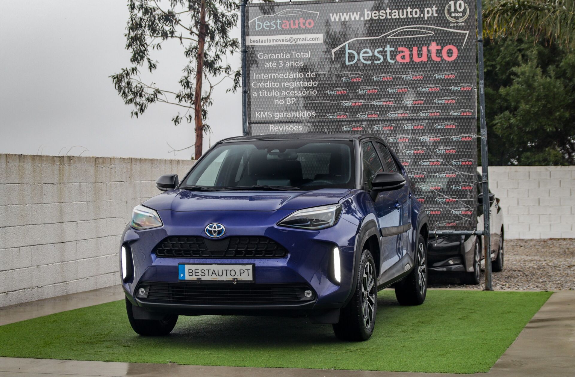 TOYOTA Yaris Cross 1.5 HDF Square Collection