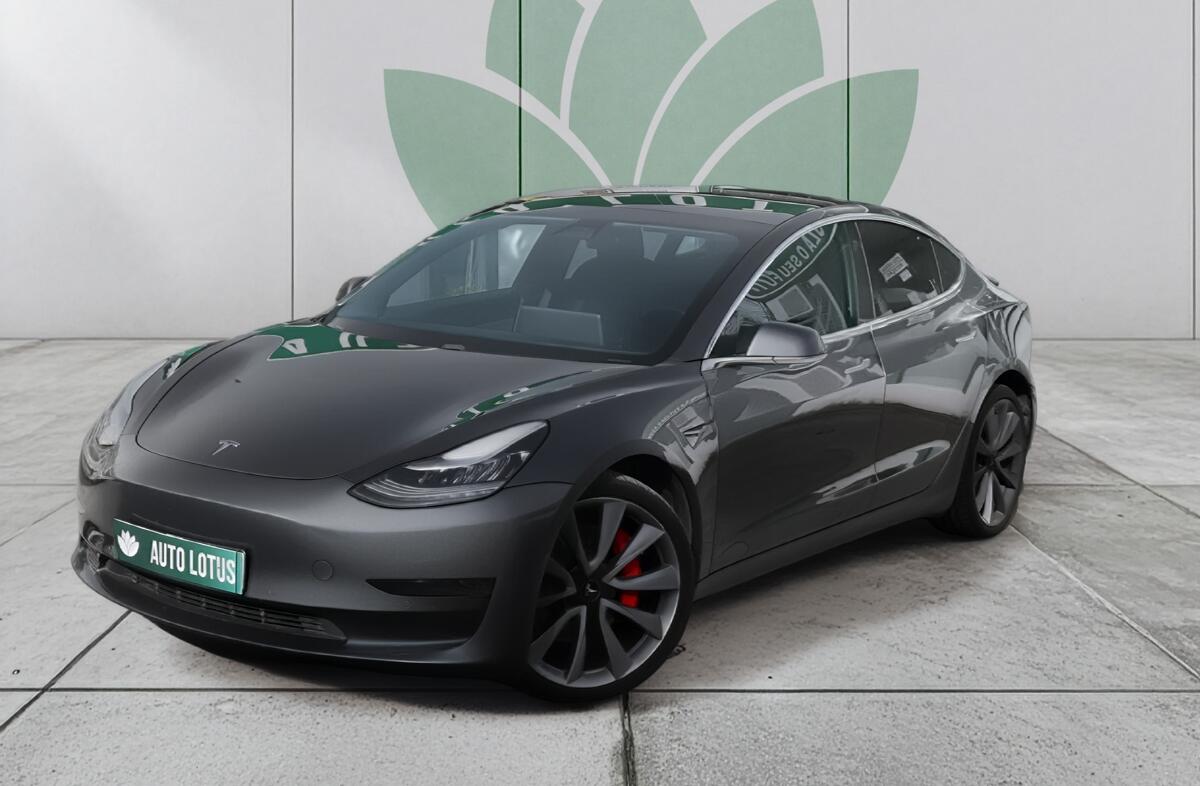 TESLA Model 3 Performance Dual Motor AWD
