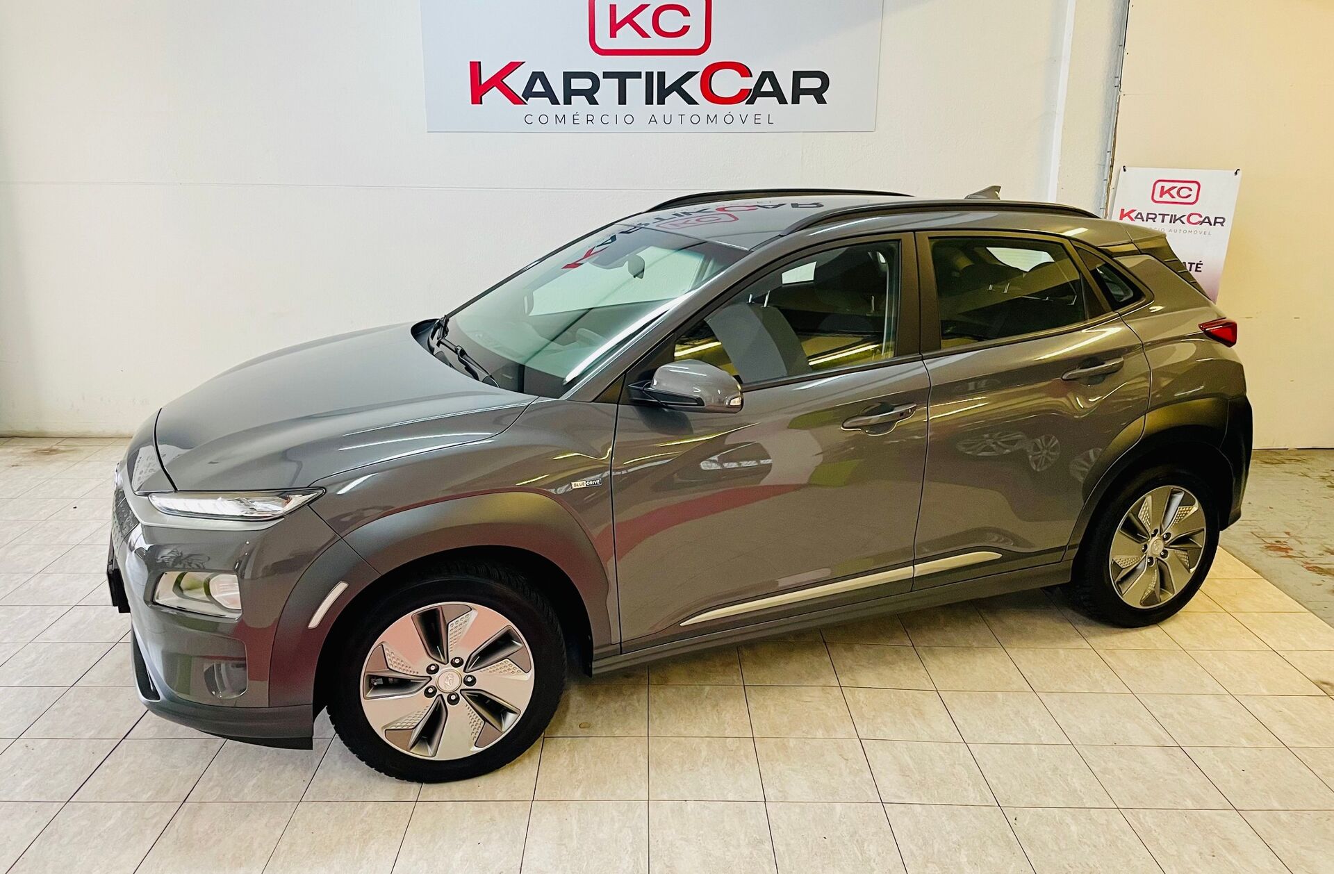 HYUNDAI Kauai EV 64.8 kWh Premium