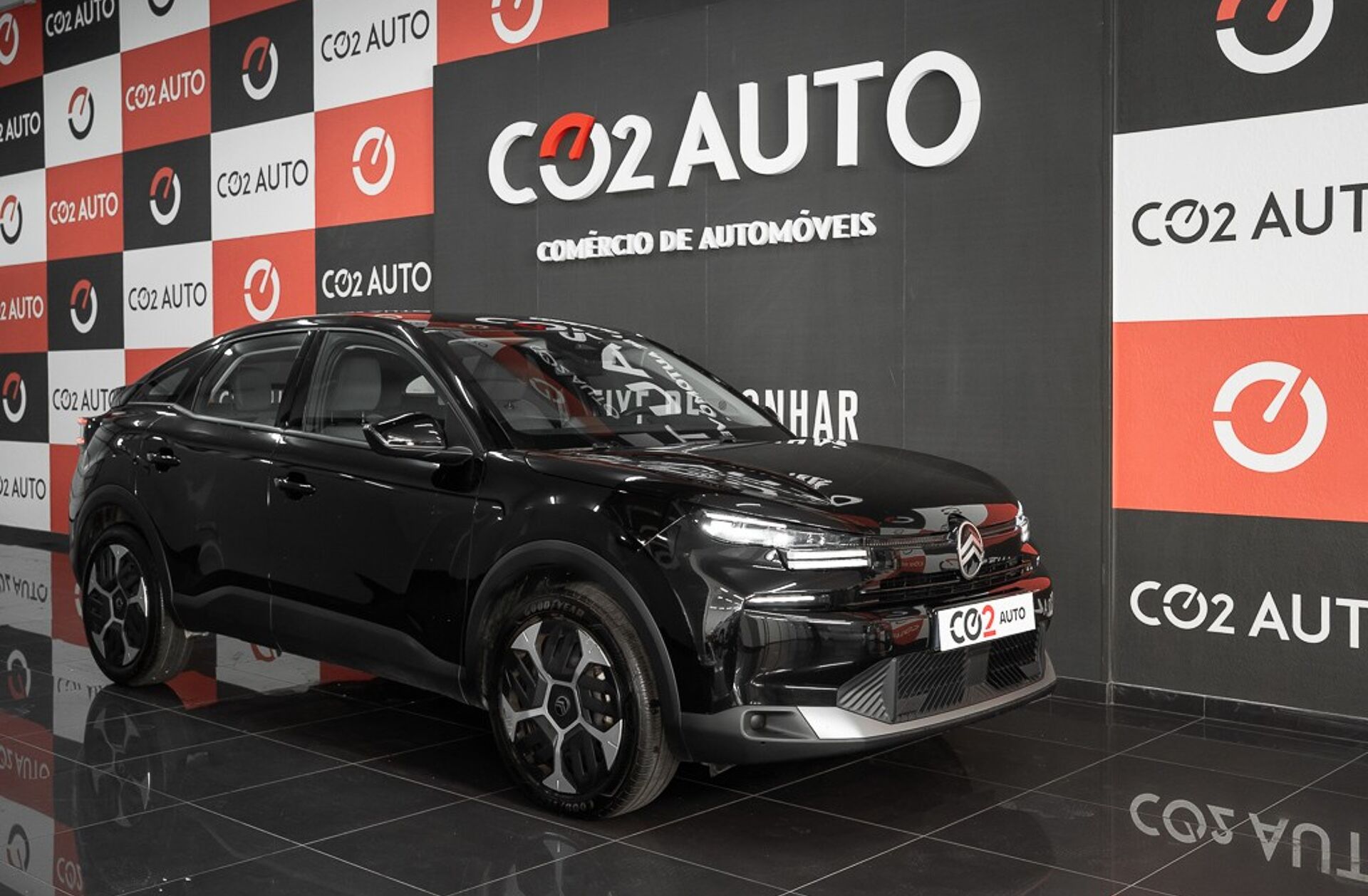 CITROEN C4 1.2 Hybrid Plus e-DSC6