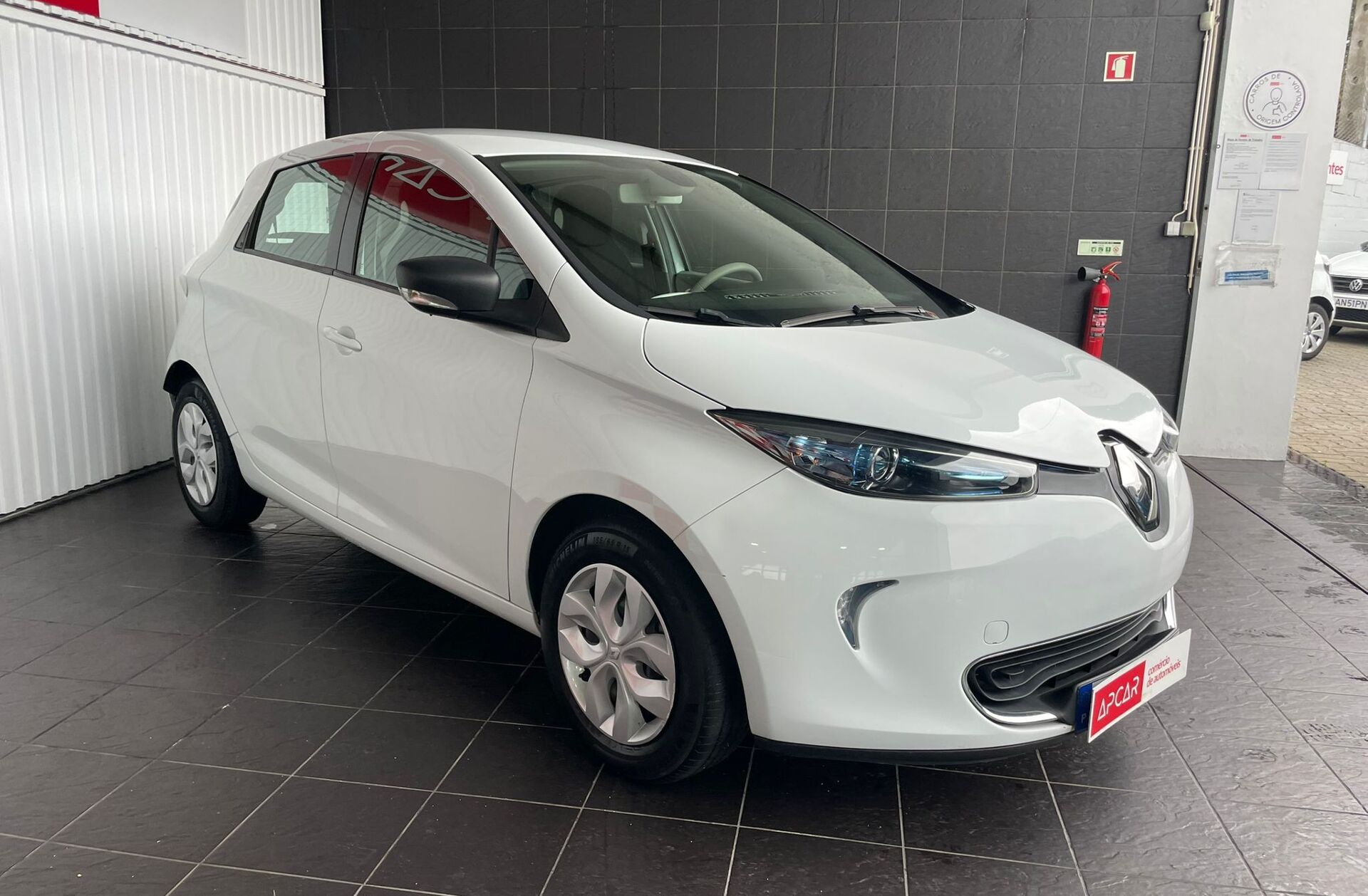 RENAULT ZOE Limited 40