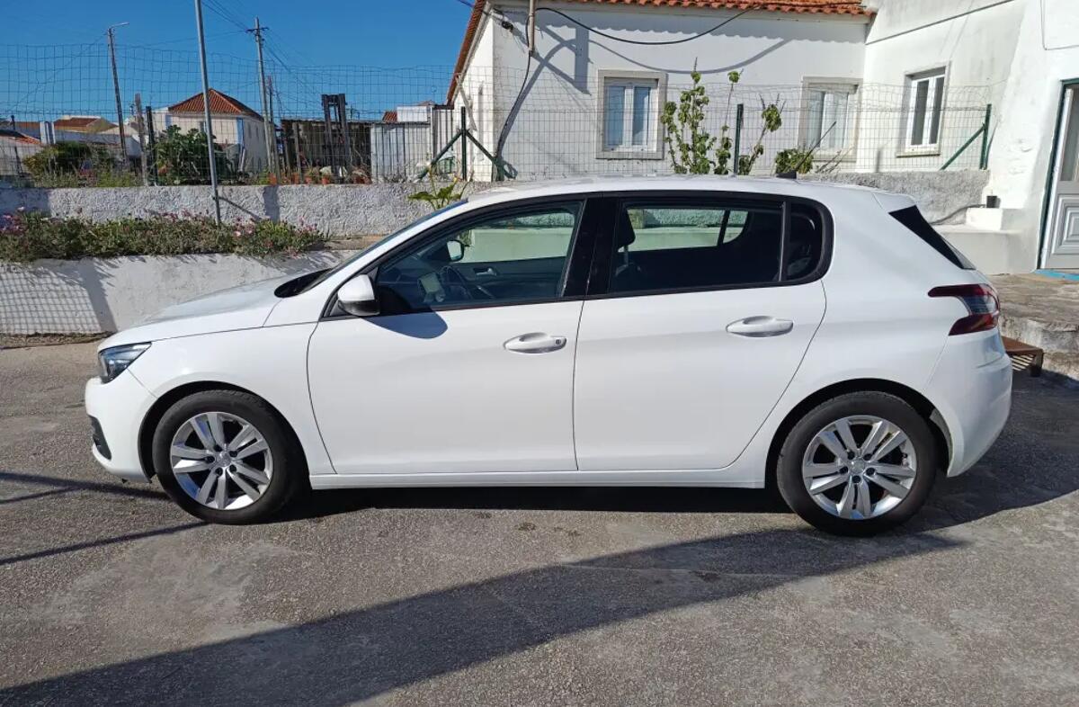 PEUGEOT 308 1.5 BlueHDi Active