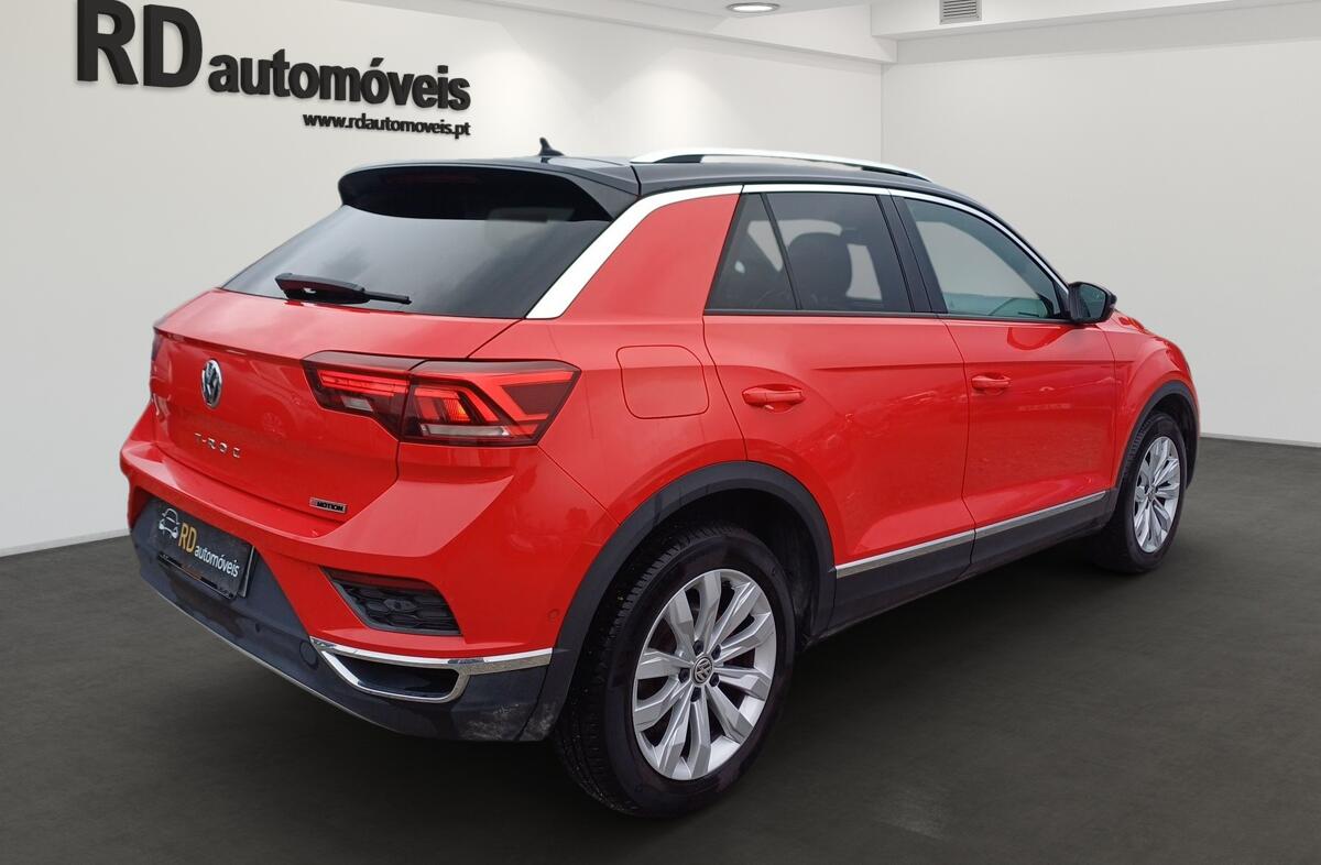 VOLKSWAGEN T-Roc 2.0 TDI Sport DSG 4Motion