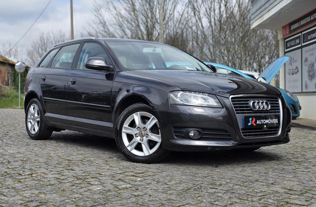 AUDI A3 2.0 TDi Attraction