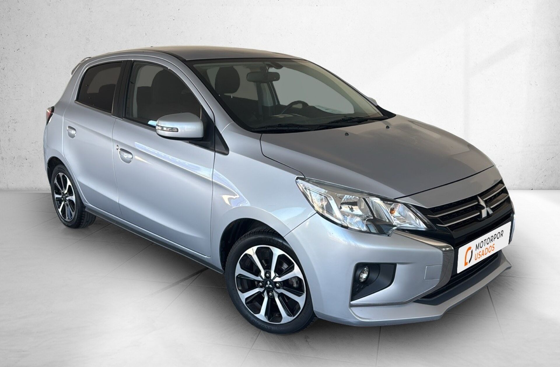 MITSUBISHI Space Star 1.2 Intense Connect Edition