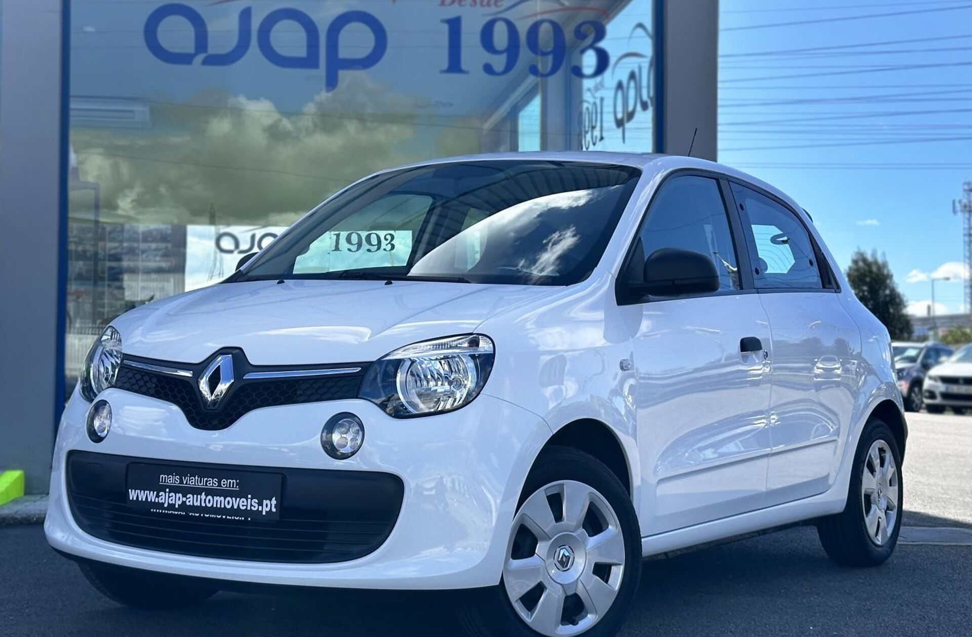 RENAULT Twingo 1.0 SCe Dynamique