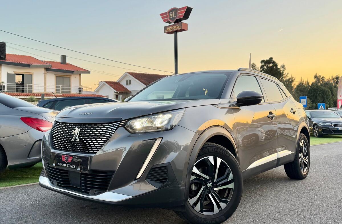 PEUGEOT 2008 1.2 PureTech Allure Pack