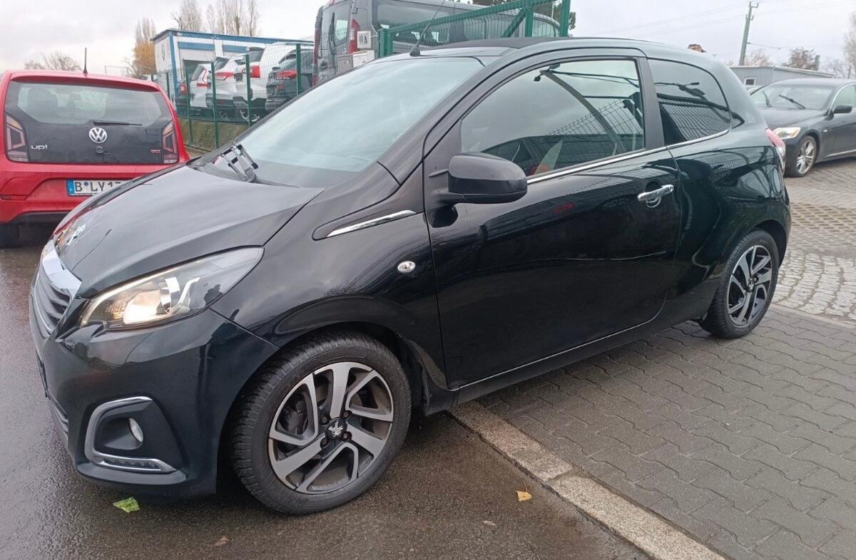 PEUGEOT 108 Top! 1.2 PureTech Allure