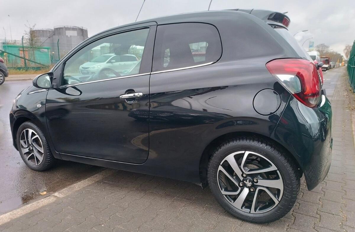 PEUGEOT 108 Top! 1.2 PureTech Allure