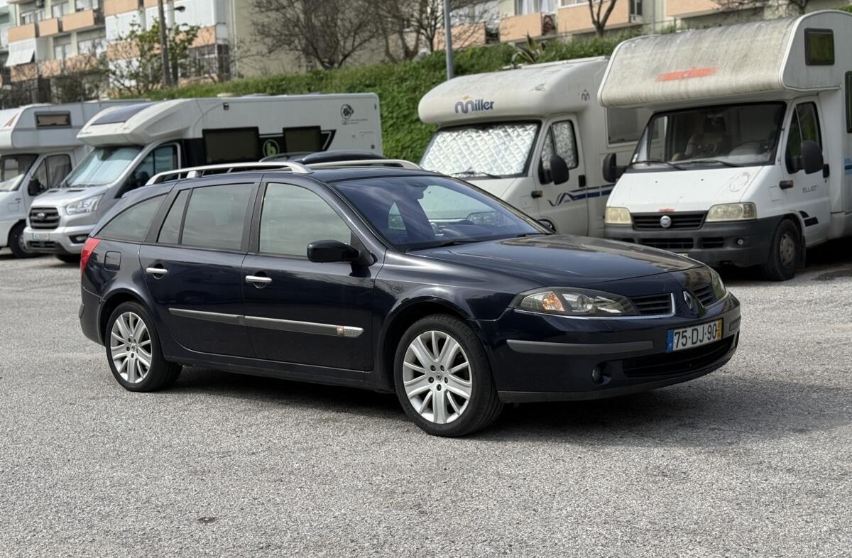 RENAULT Laguna 1.9 dCi Confort