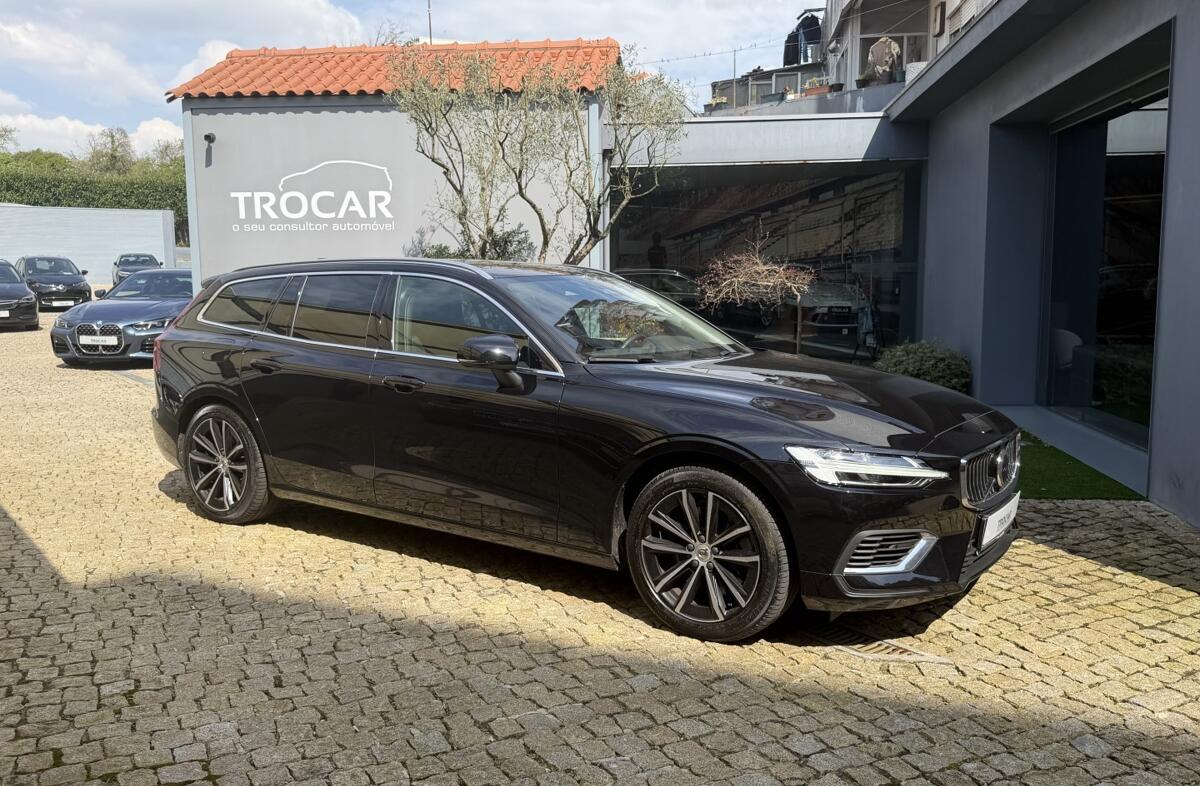 VOLVO V60 2.0 T6 AWD TE Core