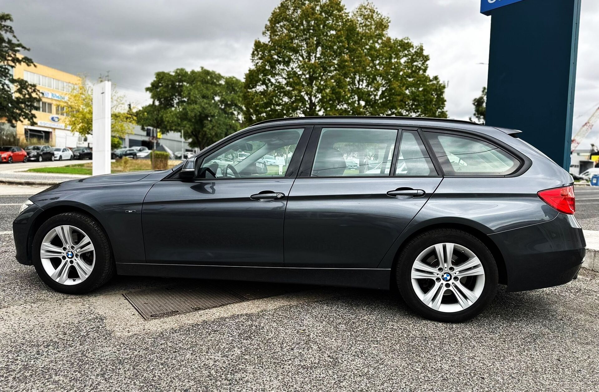 BMW Serie-3 320 d Touring xDrive Advan.Auto