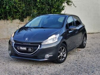 PEUGEOT 208 1.2 VTi Active