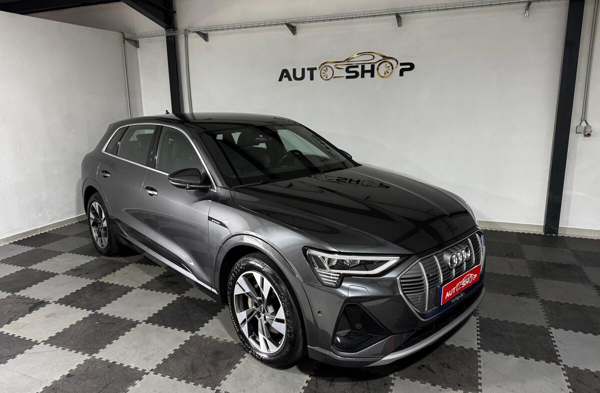 AUDI e-tron SB 55 quattro S line