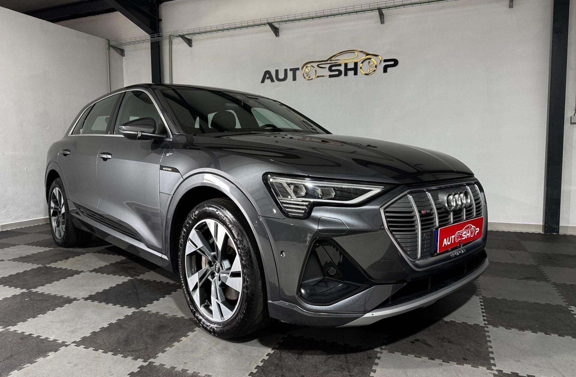 AUDI e-tron SB 55 quattro S line