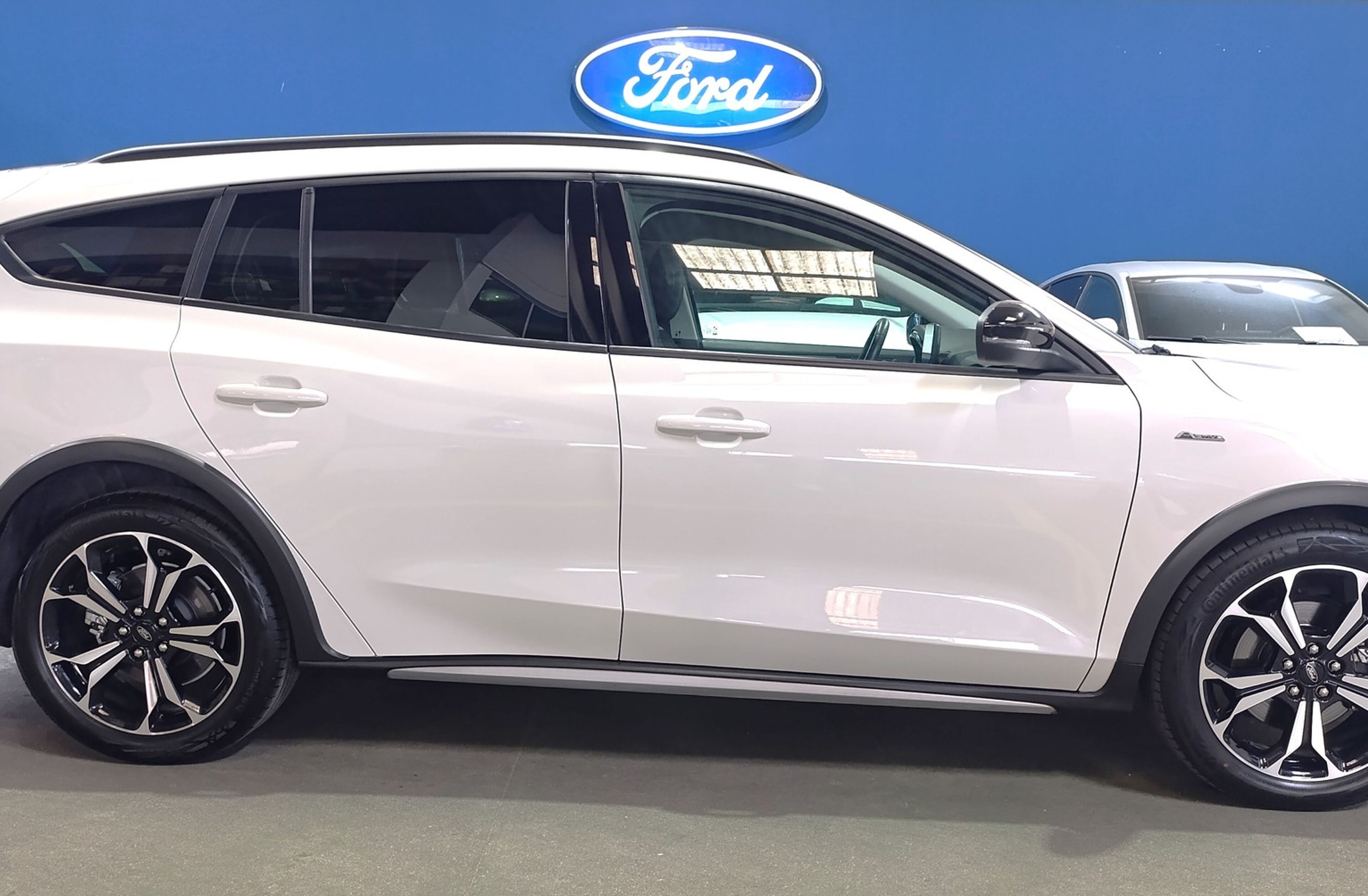 FORD Focus 1.0 EcoBoost Active Aut.
