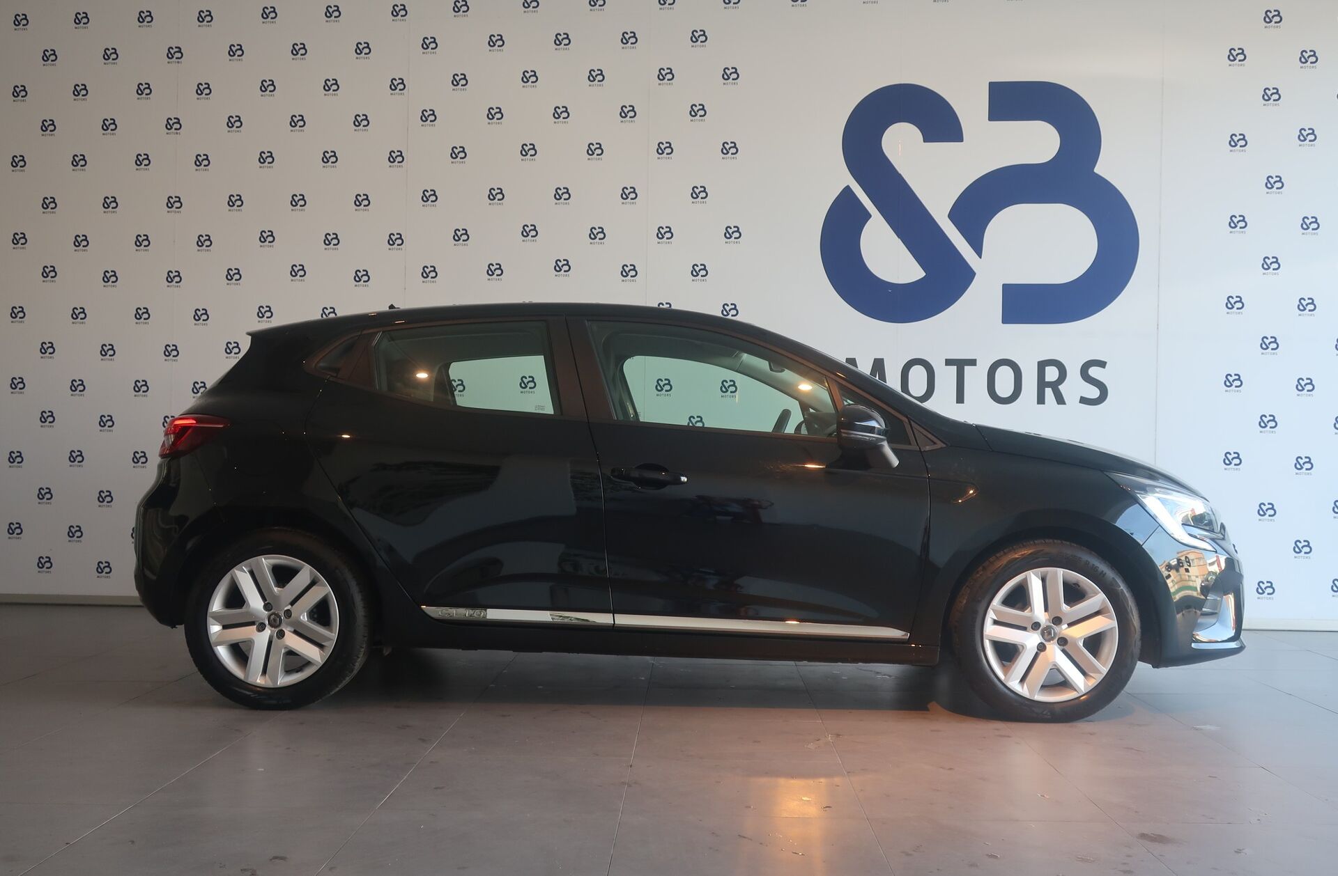 RENAULT Clio 1.0 SCe Zen