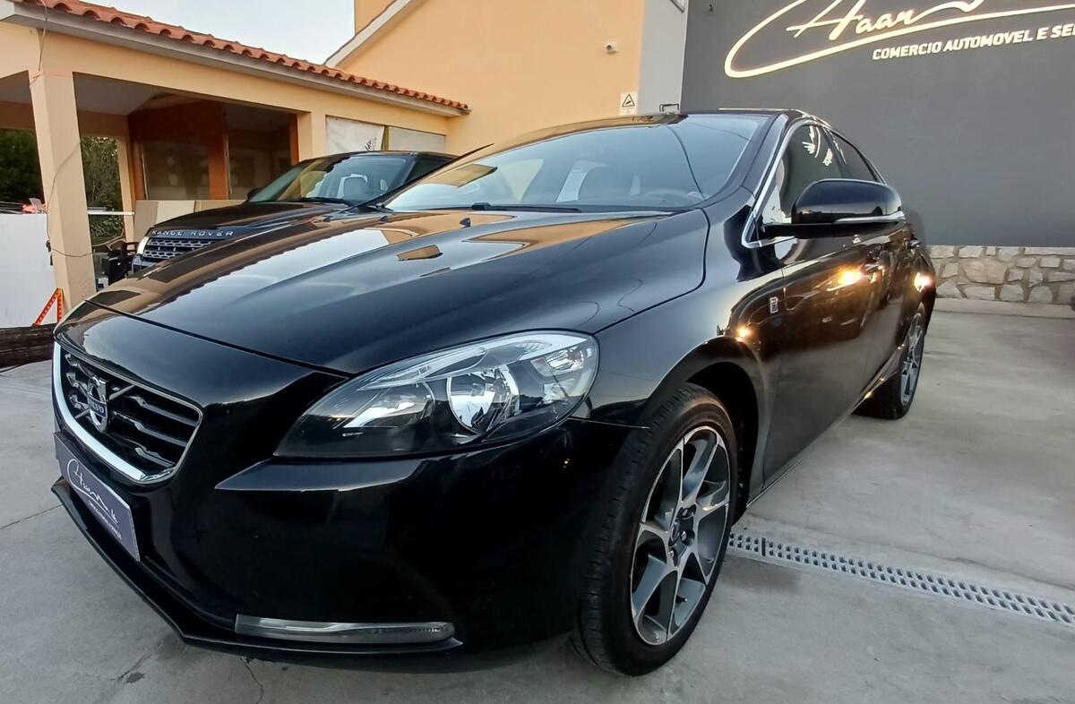 VOLVO V40 2.0 D2 Kinetic