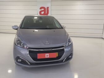 PEUGEOT 208 1.2 PureTech Signature