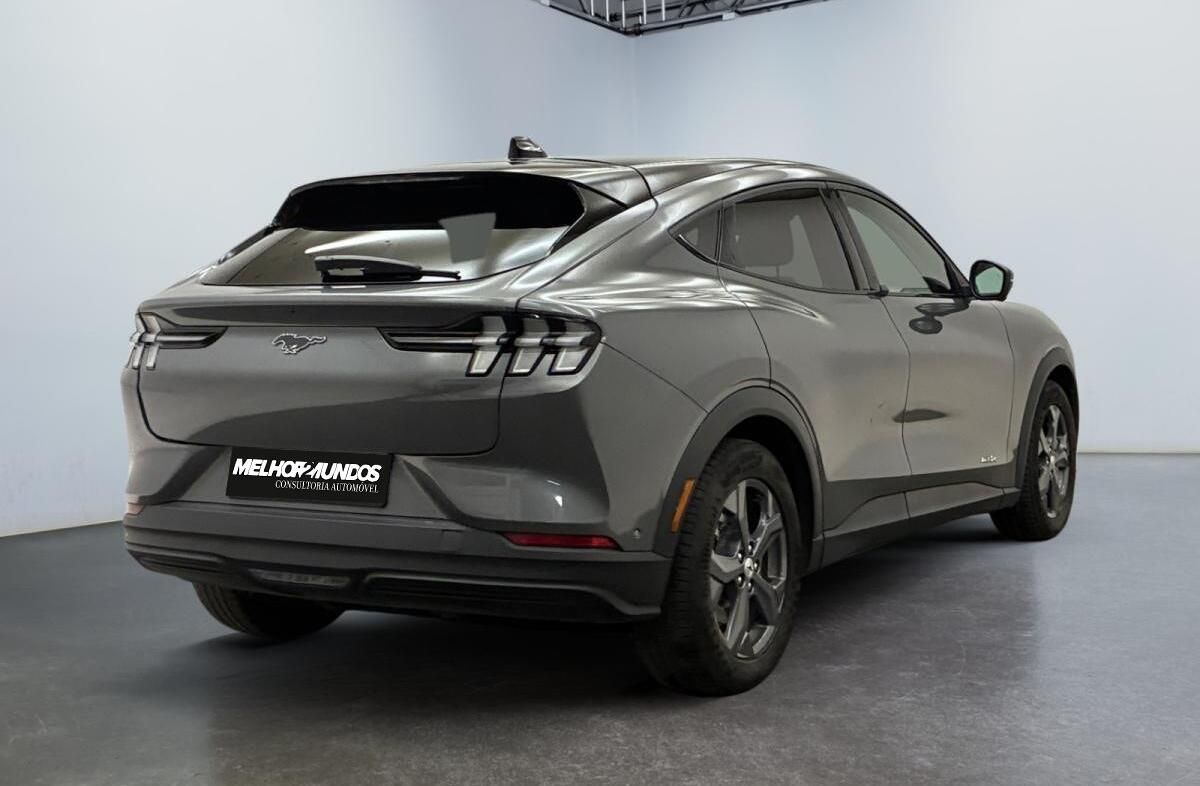 FORD Mustang Mach-E Premium