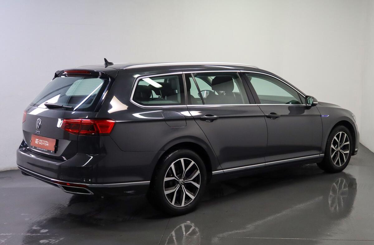 VOLKSWAGEN Passat 1.4 TSI GTE Plug-in