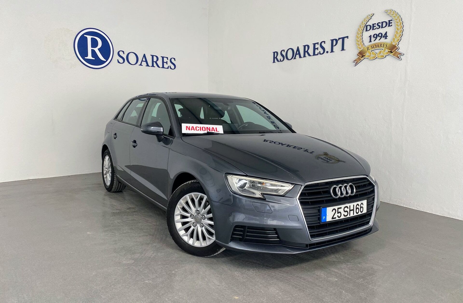 AUDI A3 1.6 TDi B.Line Attraction