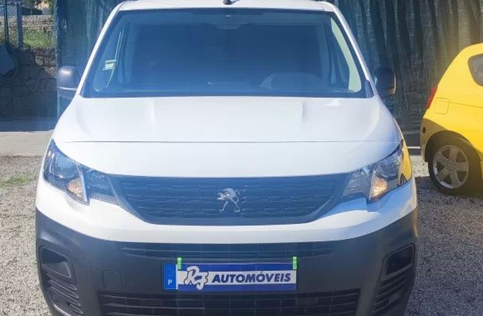 PEUGEOT Partner 1.5 BlueHDi Pro Longa
