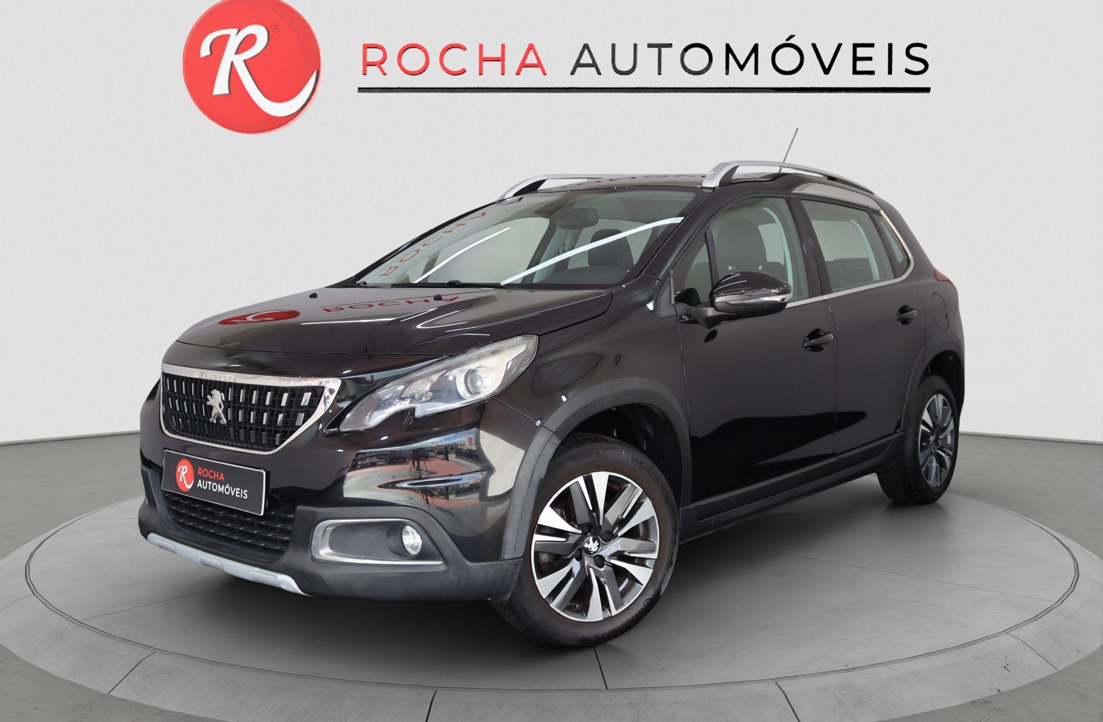 PEUGEOT 2008 1.2 PureTech Allure