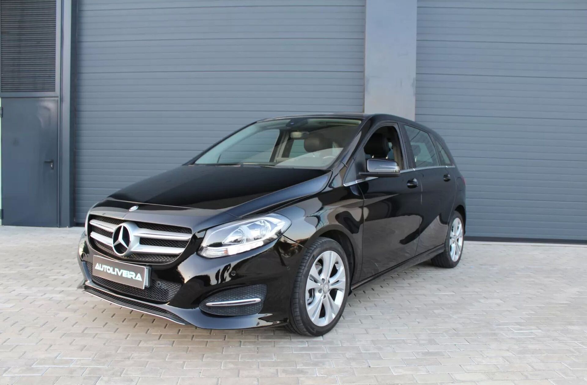 MERCEDES Classe B B 180 d Urban Aut.