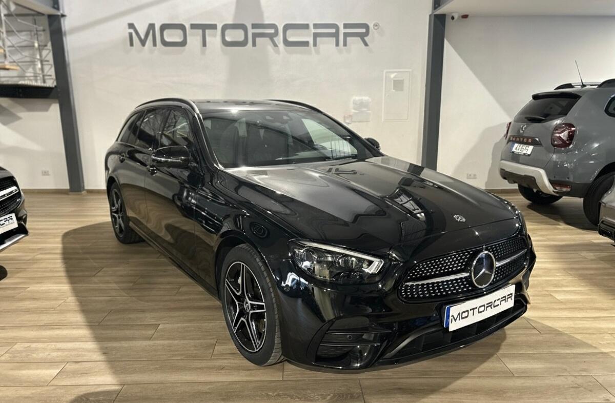 MERCEDES Classe E E 300 de AMG Line