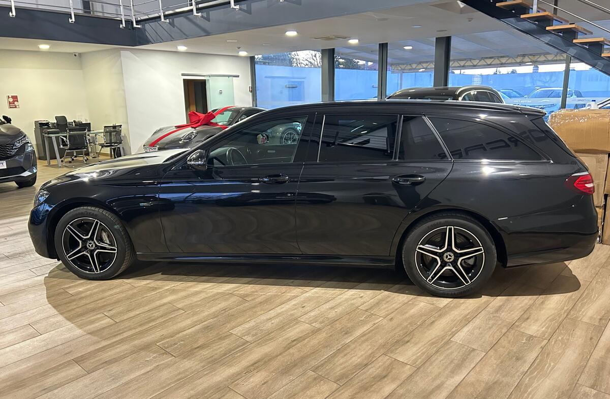 MERCEDES Classe E E 300 de AMG Line