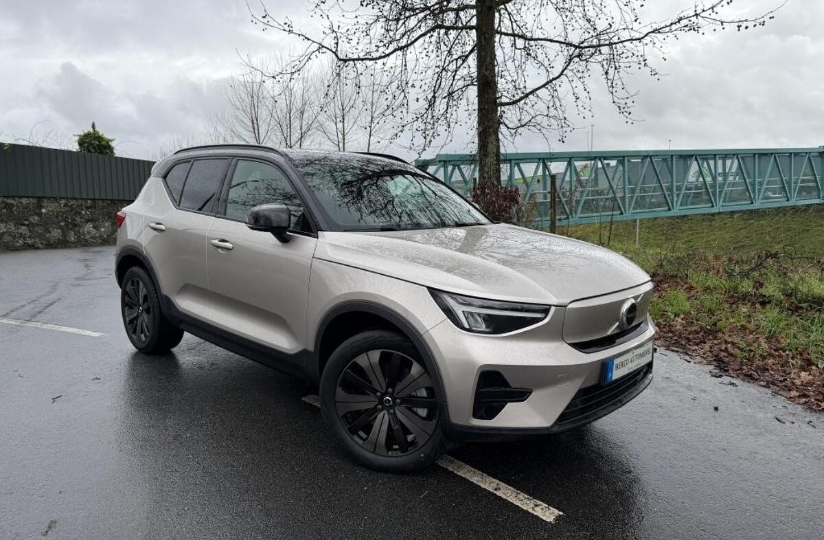 VOLVO XC40 Recharge Plus