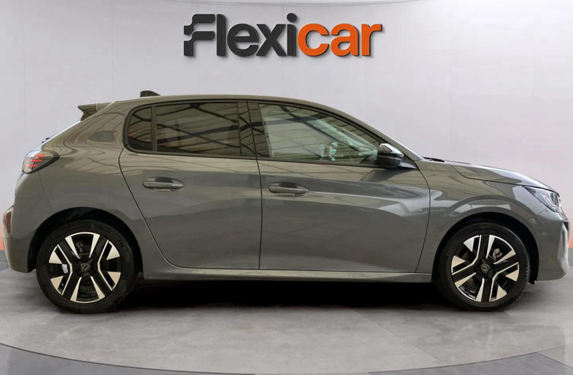 PEUGEOT 208 1.2 PureTech Allure