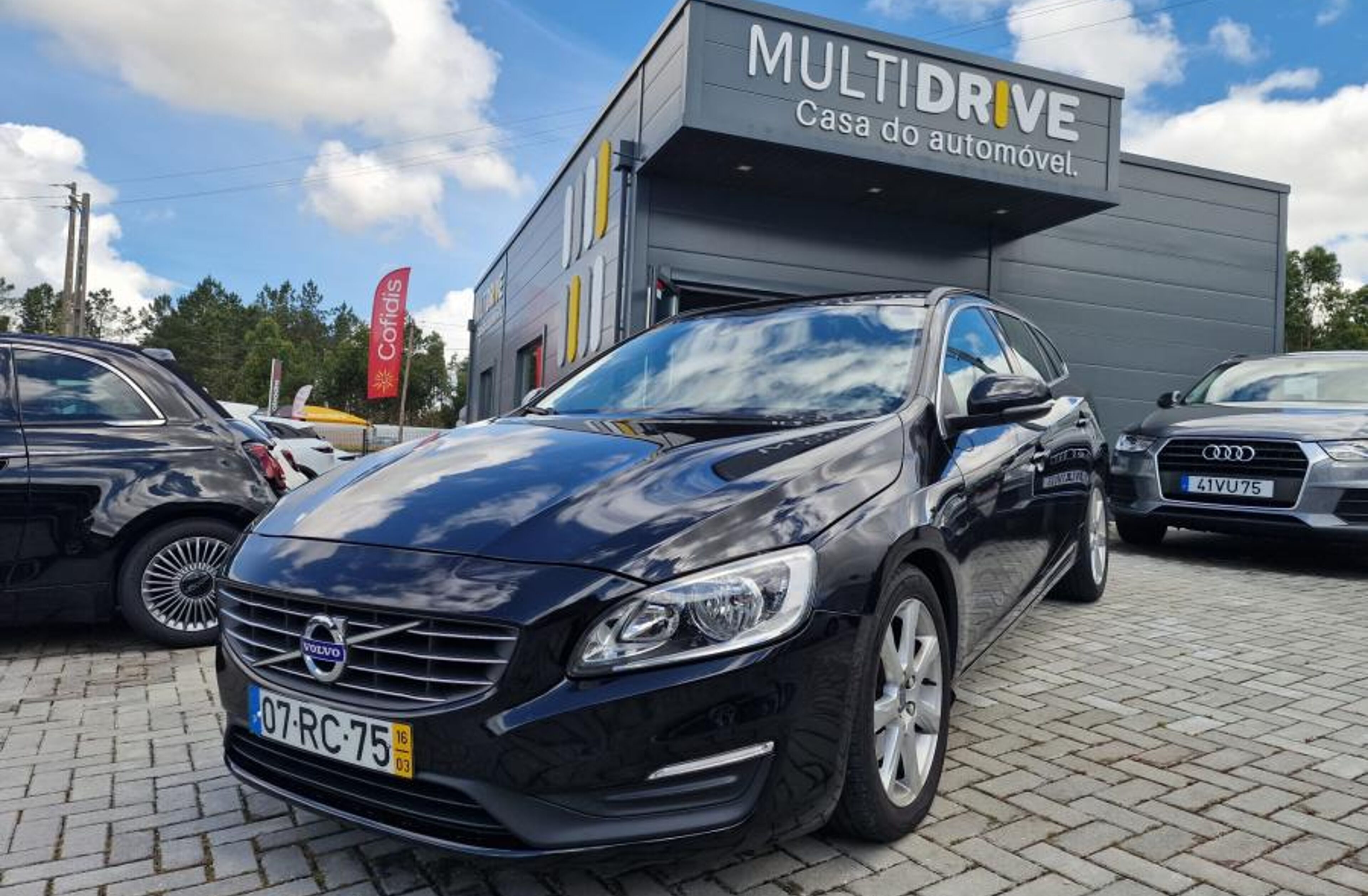 VOLVO V60 2.0 D3 Kinetic