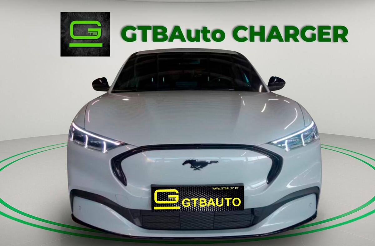 FORD Mustang Mach-E Premium