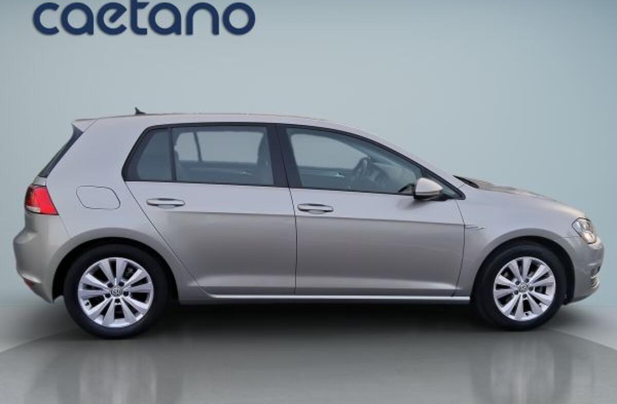 VOLKSWAGEN Golf 1.0 TSI GPS Edition